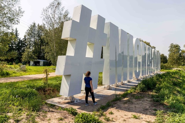 Ursynów, Warszawa. Pod ursynowskim ratuszem stanie ogromny napis z nazwą dzielnicy? "Będzie to świetna wizytówka i miejsce spotkań"