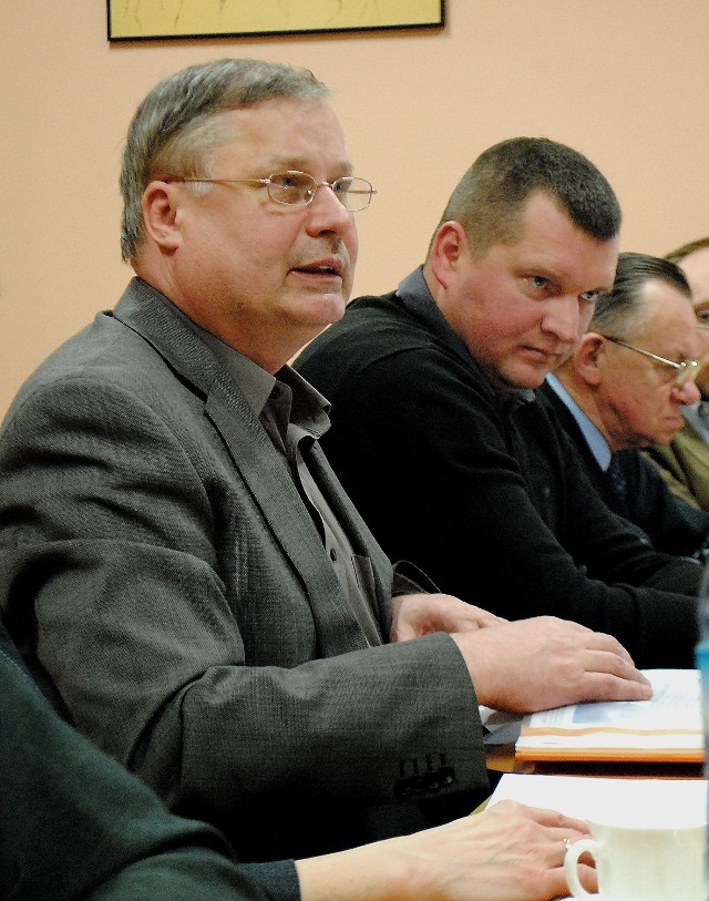 Maciej Adamski przekonywał, że gmina zamierza starać się o pozyskanie środków zewnętrznych