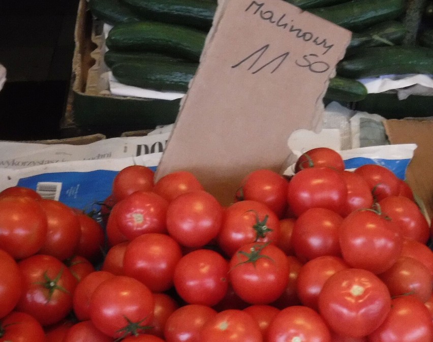 Pomidory malinowe 11,50 za kilogram