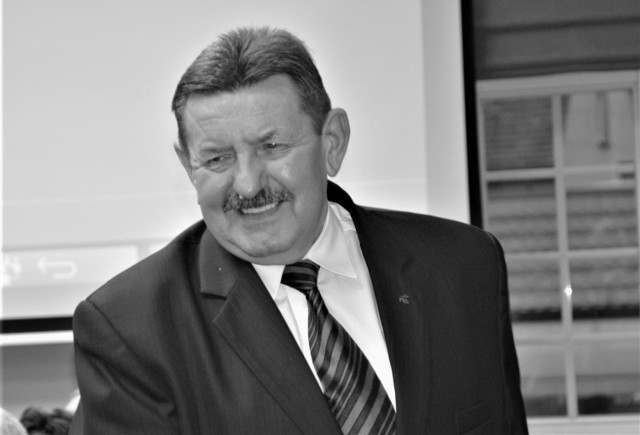 Jerzy Pałys był wieloletnim samorządowcem, osobą bardzo dobrze znaną w Kędzierzynie-Koźlu. W swojej samorządowej karierze pracował między innymi jako członek zarządu powiatu, w obecnej kadencji sprawował mandat będąc członkiem klubu radnych Prawa i Sprawiedliwości.