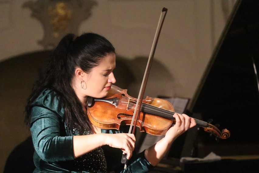 Konkurs Skrzypcowy „Młody Paganini” w Legnicy, koncert Sary Dragan, zdjęcia