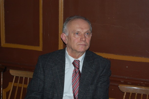 Czesław Żurawicki jako nowy prezes szpitala ma zarabiać 12 tys.zł. miesięcznie.