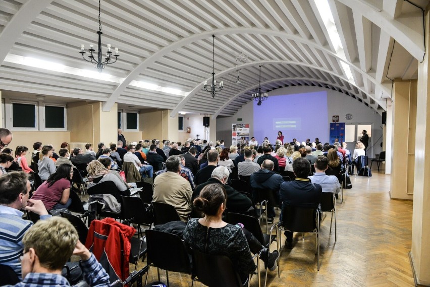 Linia tramwajowa, która podzieliła miasto. Czy projekt...