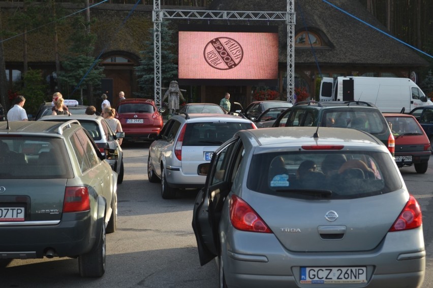 Kino samochodowe w ramach Polish Boogie Festival - zobacz jak się oglądało