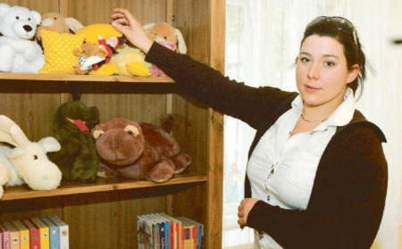 Iwona Kostrzewska już od roku chce otworzyć przedszkole dla 30 maluchów
   FOT.ADAM WOJNAR
