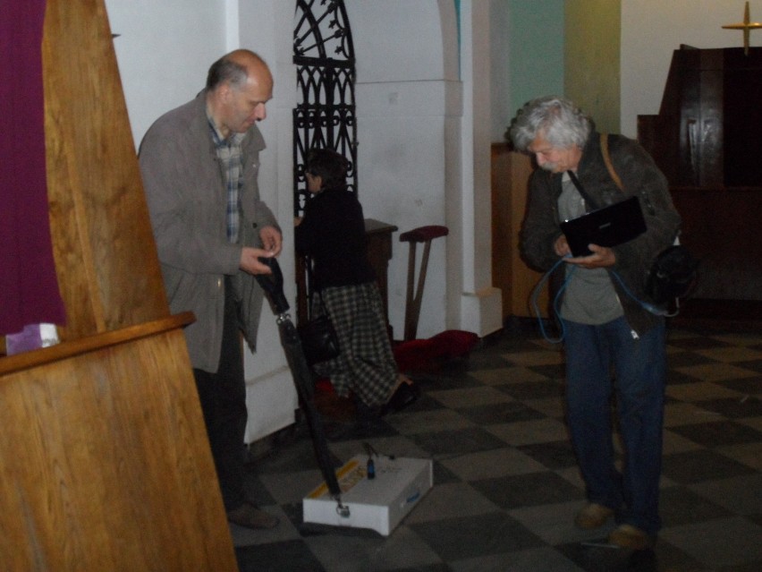 Badania georadarowe kościoła farnego w Żorach. Specjaliści z Krakowa pracowali 3 godziny FOTO+WIDEO