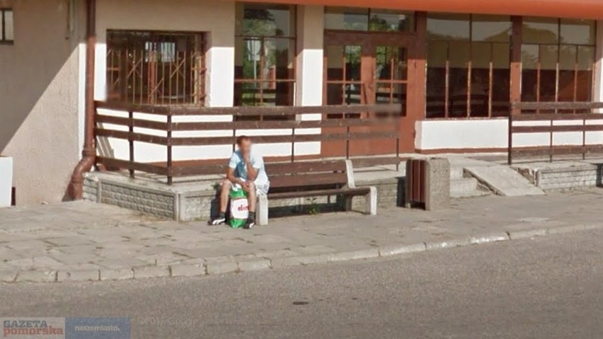 Brześć Kujawski. Przyłapani przez Google Street View na...