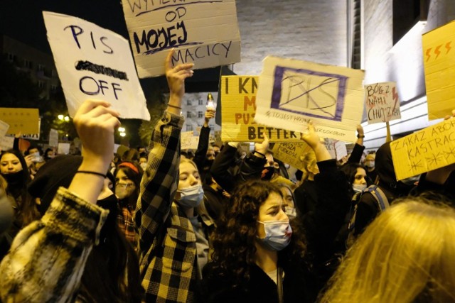 Protest kobiet w Katowicach