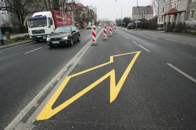 Zwężenie jezdni dla bezpieczeństwa w Legnicy