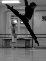 Warszawska szkoła baletowa otwiera drzwi dla wszystkich