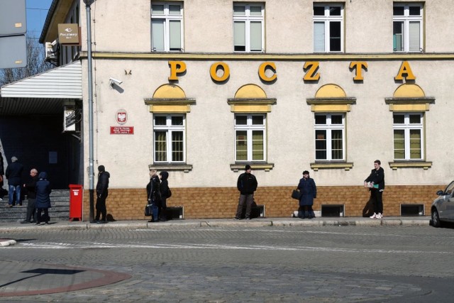 Poczta Polska zatrzyma przesyłkę na czas kwarantanny domowej.