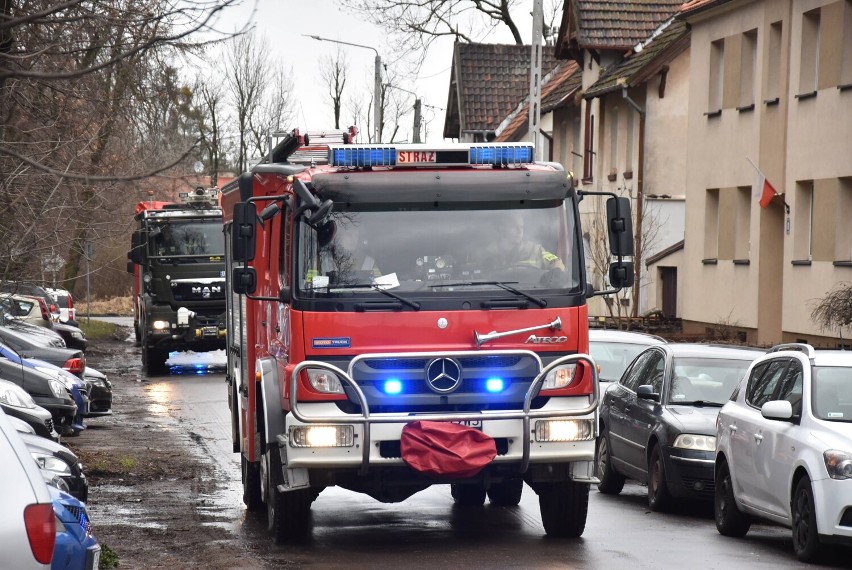 Malbork. Ćwiczenia strażaków w fabryce wentylatorów przemysłowych Nyborg-Mawent S.A. Takich symulowanych akcji będzie więcej