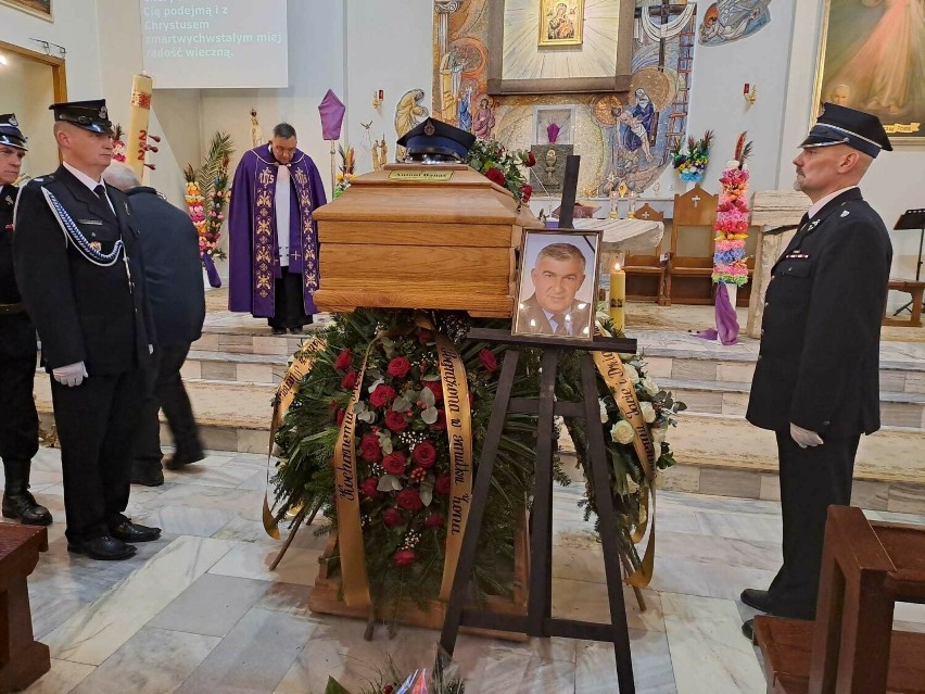 Pogrzeb Antoniego Banasia wieloletniego radnego gminy...
