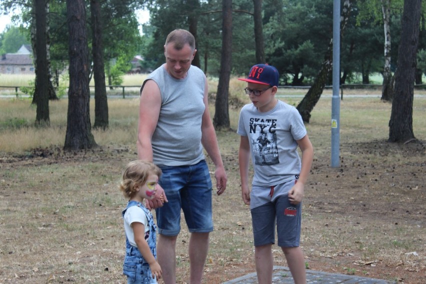 Stefanowice. Piknik rodziny - mama, tata, dziecko. Gry i zabawy z dziećmi i dla dzieci