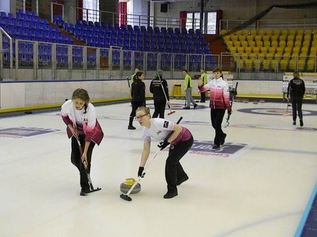 Szczotkują Zuzanna Śliwińska i Zuzanna Rybicka, zagrała Joanna Waryszak