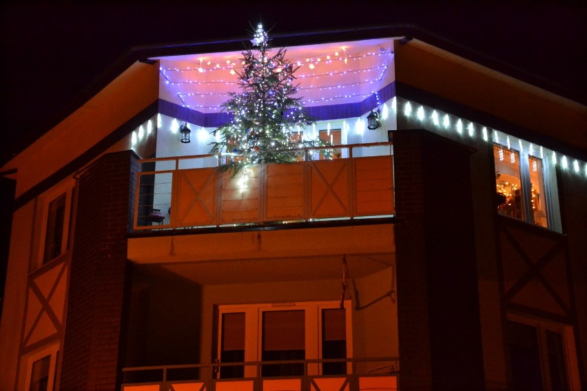 Mieszkańcy Ustki świątecznie dekorowali swoje domy. Są wyniki konkursu [zdjęcia] 