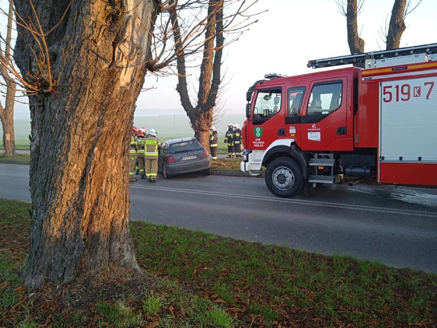 Poranny wypadek na ul. Kasztanowej w Polance Wielkiej.