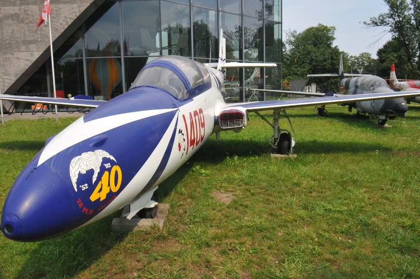 Wielkie zbiory samolotów w Muzeum Lotnictwa Polskiego [ZDJĘCIA]