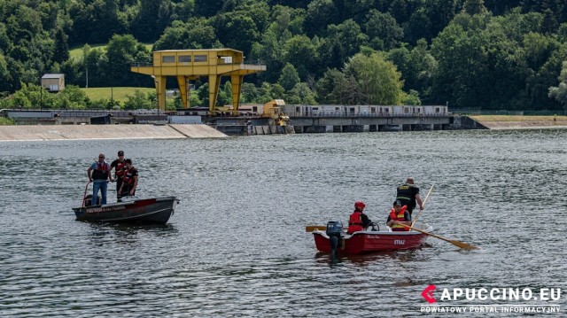 Akcja poszukiwawcza w rejonie zapory na Jeziorze Czchowskim w Czchowie, 16.07.2022