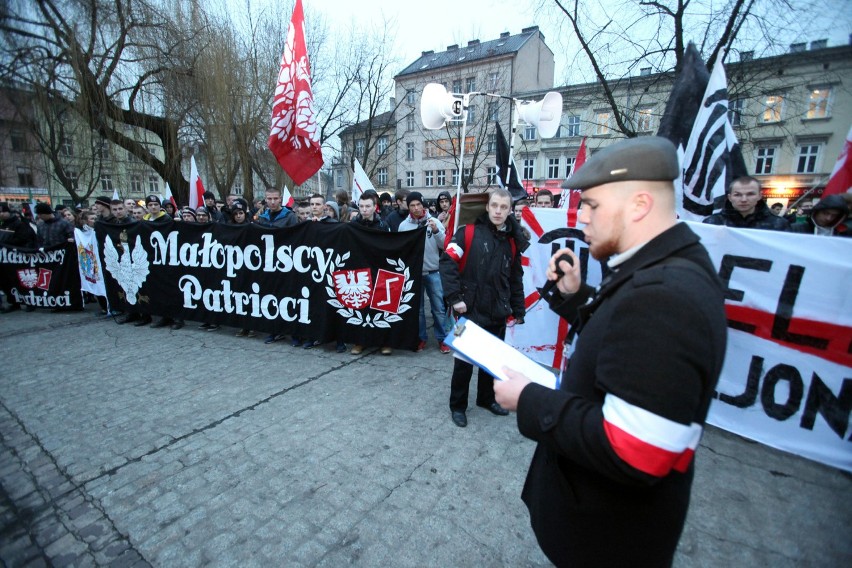 Kraków. Marsz ku czci Żołnierzy Wyklętych [ZDJĘCIA, WIDEO]