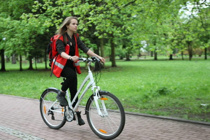 Jeśli nie rolki, to może być też rower - w samym PKiW, a...