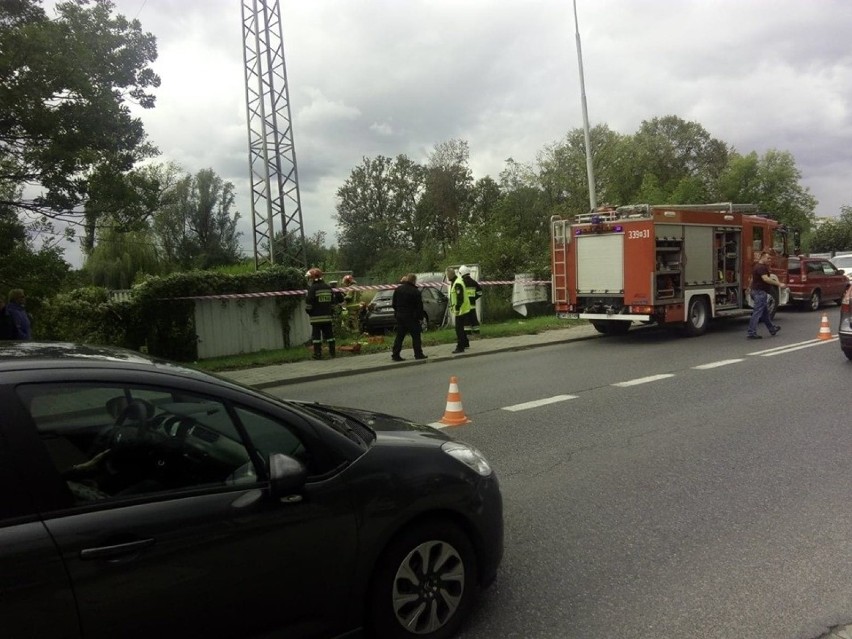 Siechnice. Strażak uratował kierowcę z wypadku