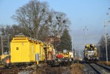 Szamotuły. Tragedia na torach! Pracownik firmy remontującej zginął na miejscu!