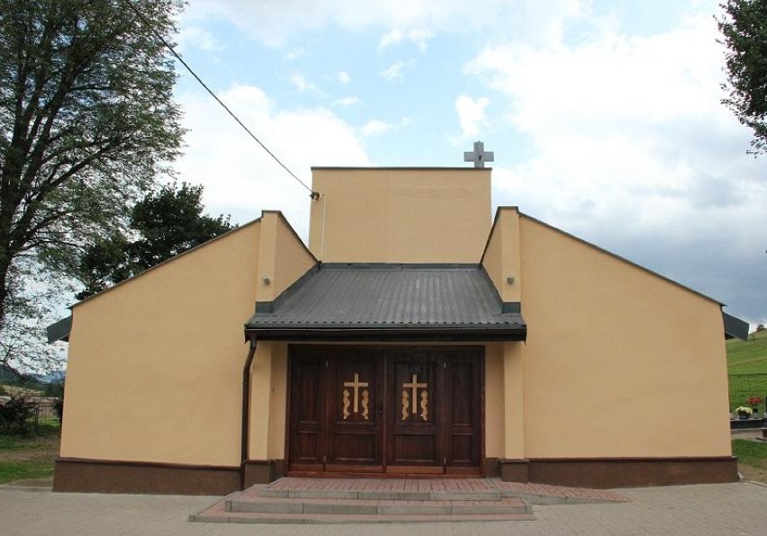 Wyremontowana kaplica w Czarnym Borze
