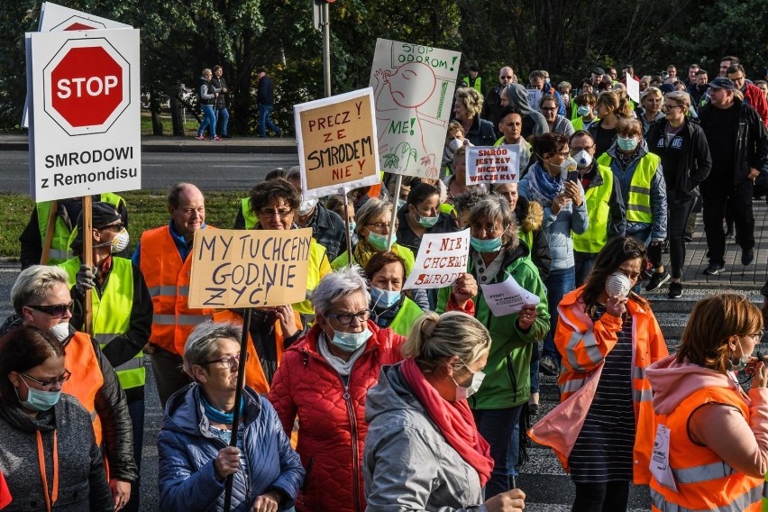 Protest miał trwać godzinę. Mieszkańcy blokowali Fordońską o...