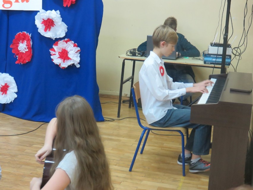 Koncert Pieśni i Piosenek Patriotycznych w Aleksandrowie Kujawskim