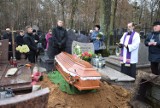 Pogrzeb Heleny Miszkin. Sokólskiej dziennikarce w ostatniej drodze towarzyszyło sporo mieszkańców 