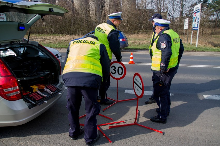 Śrem: policjanci sprawdzali trzeźwość kierowców (07.4.2015)