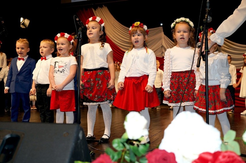 Obchody radosnej rocznicy uświetnił koncert w Kazimierskim...
