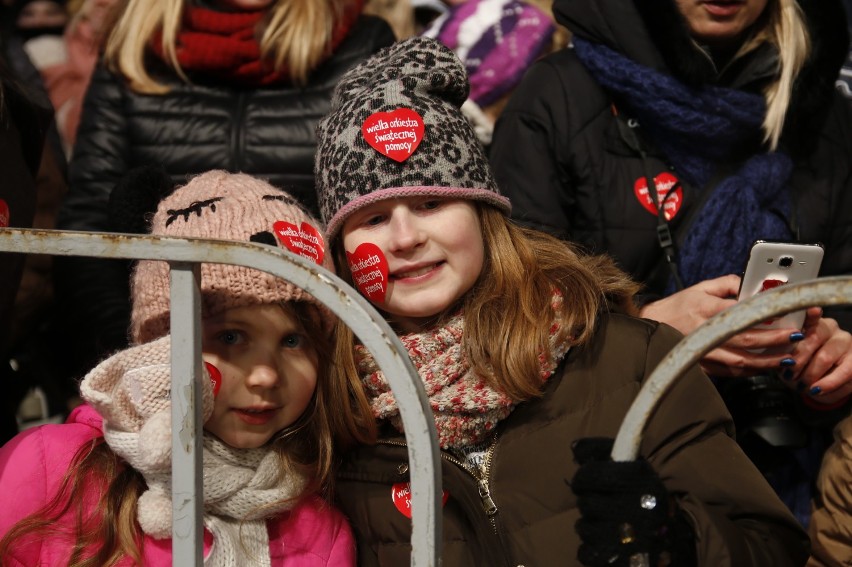 Światełko do Nieba i Myslovitz na placu Wolności w Opolu