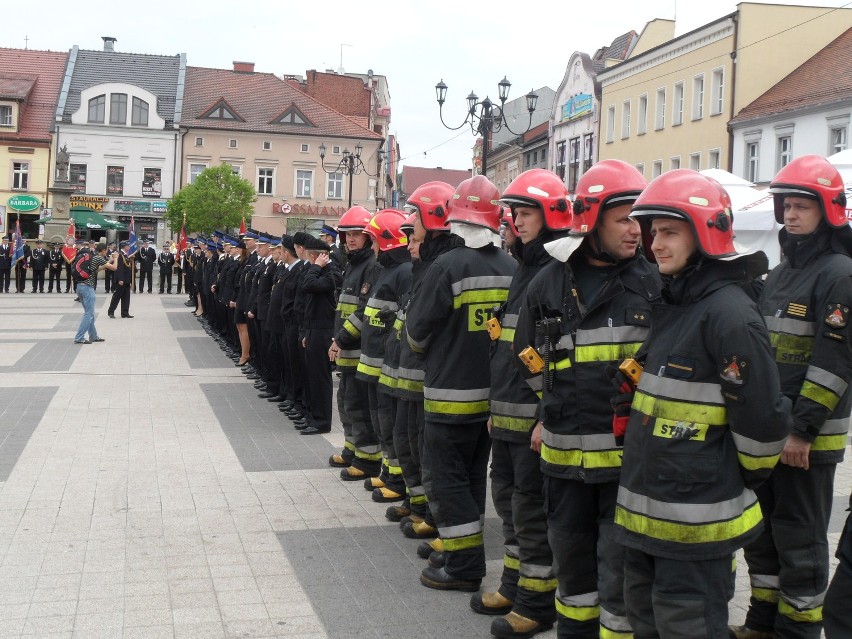 Straż pożarna w Rybniku świętowała dziś na rynku. Były pokazy