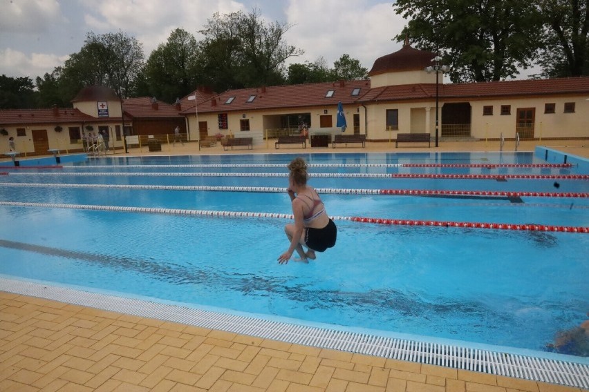 Legnickie baseny AquaFun w tym tygodniu wyjątkowo otwarte już od czwartku