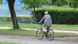 Jak bezpiecznie jeździć rowerem. Policja radzi