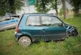 Na drodze w gminie Kołczygłowy kierowca seata uderzył w drzewo i uciekł (zdjęcia)