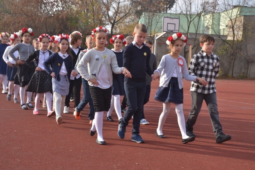 W Szkole Podstawowej nr 5 w Lipnie w sposób szczególny...