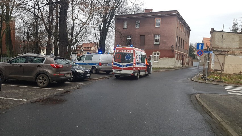 Leszno. Pomogli 21-latce zatrutej mocnymi lekami. Opadła z sił na ławce w centrum miasta