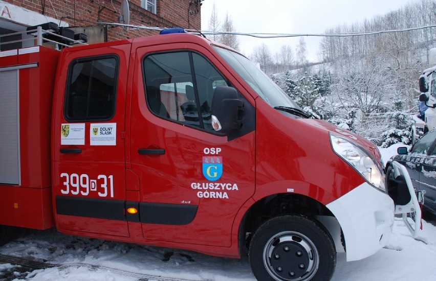 Nowy samochód ratowniczo-gaśniczy OSP Głuszyca Górna