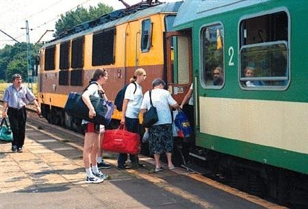 Wakacyjne wyjazdy dzieci są często dla rodziców dodatkowym powodem do niepokoju.  Zdjęcie: Olgierd Górny