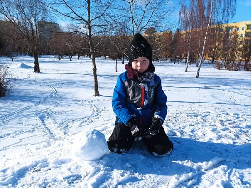 Sypnęło śniegiem, pora wybrać się na sanki! Szukamy...