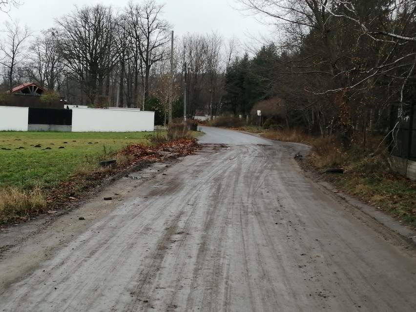 Powierzchnia Marsa? Nie. To niedokończony od dwóch lat obiecany remont ul. Liściastej.  