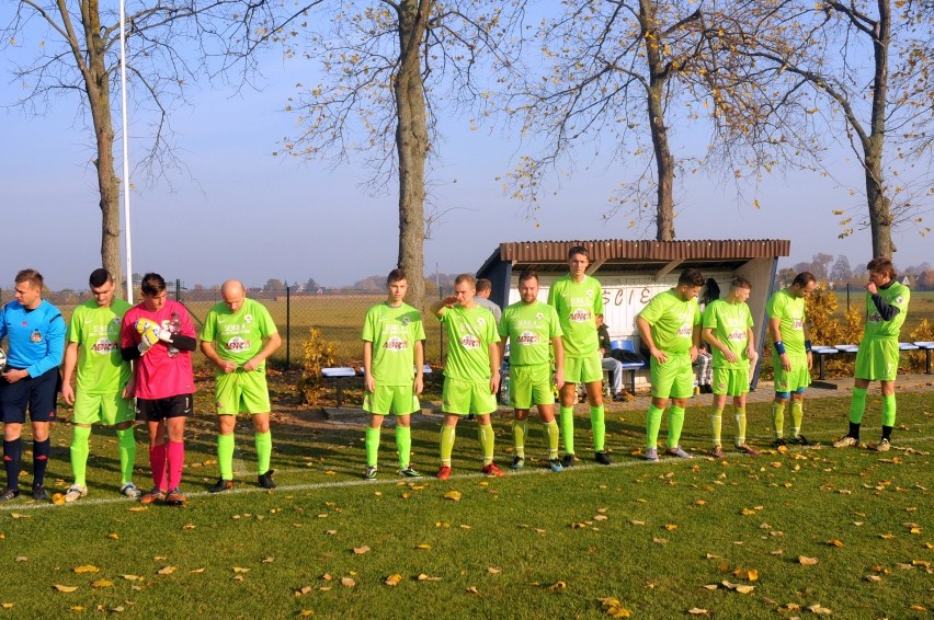 Dąbrówka Wlkp. Piłka nożna kl. A grupa Zielona Góra I - Sokół Dąbrówka - Sokół Rozłogi 6:5 (5:1)