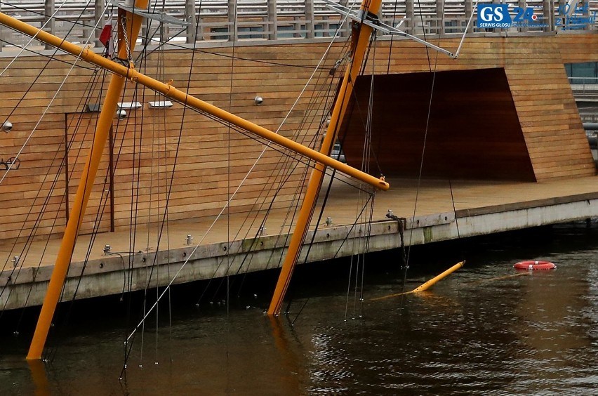 Szczecin: Jacht Down North zatonął w marinie przy wyspie Grodzkiej