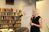 Nina Turek-Kwiecień, dyrektorka biblioteki w Kazimierzy Wielkiej, Świętokrzyskim Bibliotekarzem Roku 2020 