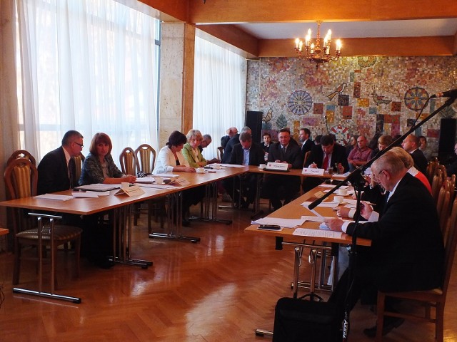 Nadzwyczajna sesja Rady Miasta w Kraśniku rozpocznie się o godz. 13.00.