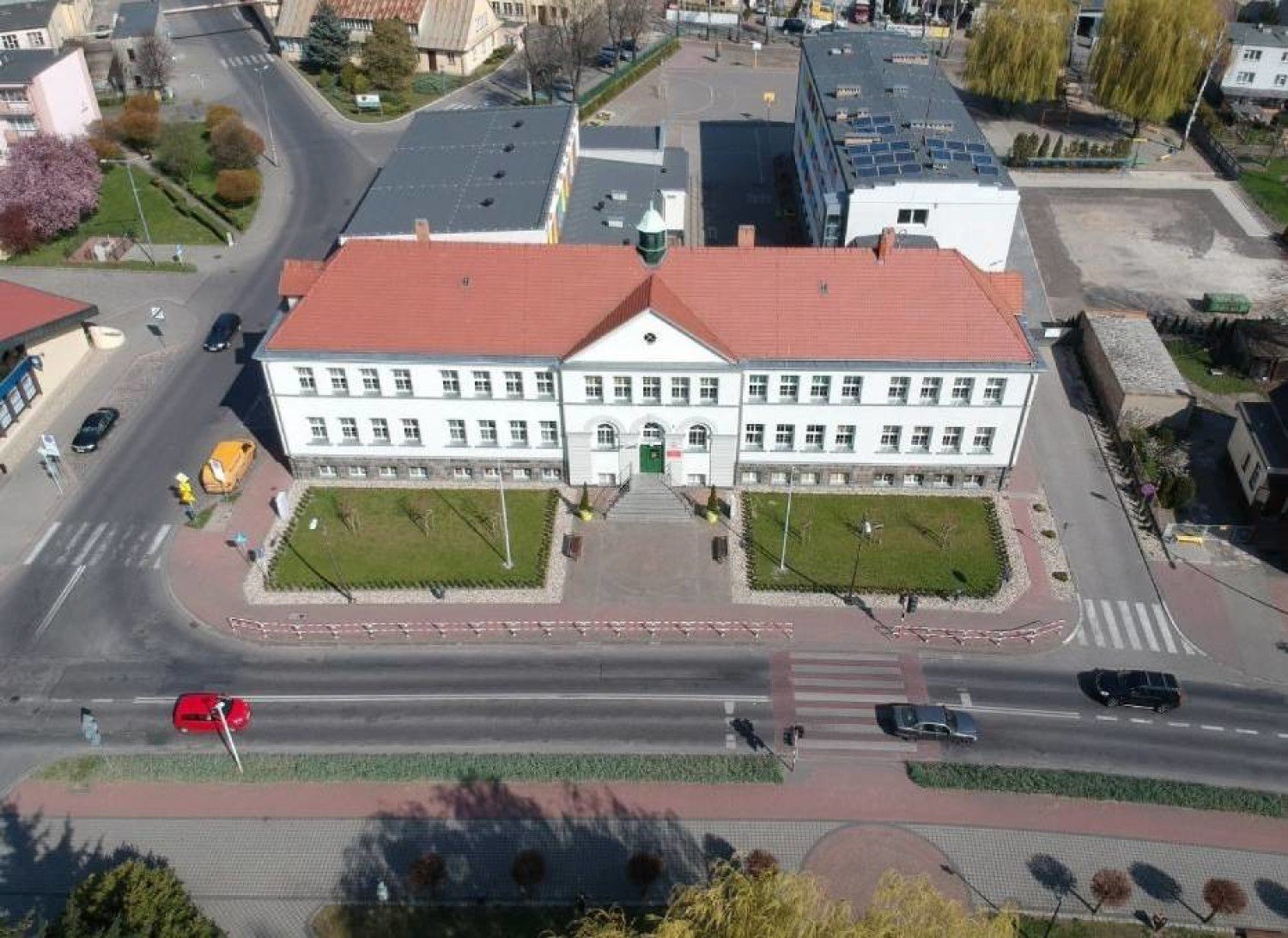 opalenica-szko-a-podstawowej-im-a-i-w-niegolewskich-wznawia
