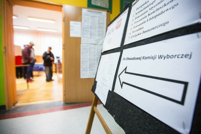 Wybory samorządowe 2024: Frekwencja wyborcza na Dolnym Śląsku. Gdzie były tłumy, a gdzie pustki przy urnach?